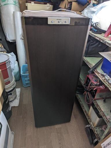 2010年製 三菱 前開き 冷凍庫 MF-U14N-PW W480D586H1291mm 144L 100V 37kg 6段 フリーザー 木目調\n\n