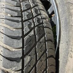 【取引中】車のタイヤ