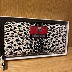 クリームソーダ　長財布