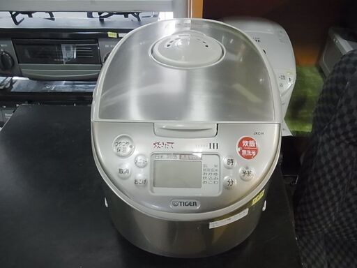 美品　TIGER　タイガー　IH炊飯ジャー　炊きたて　JKC-H180　炊飯器　1升　1.8L　2005年製
