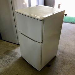 [美品]✨2017年製 ユーイング ノンフロン冷凍冷蔵庫90L