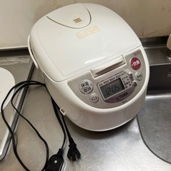 本日限り【炊飯器】JBA-A100