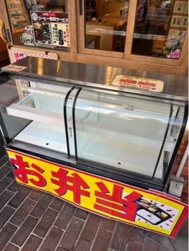 受付終了　専用 業務用冷蔵庫　　対面ショーケース　サンデン　TSR-F120X-E 2019年製 飲食店幅1200