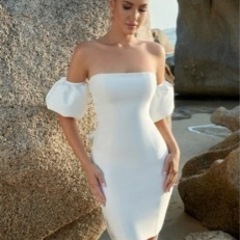 シーン　ウェディングドレス　白ドレス　ホワイトドレス