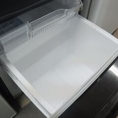 三菱　ノンフロン冷凍冷蔵庫　MR-P15A-B　146L　2017年製　2ドア冷蔵庫　ブラック　黒