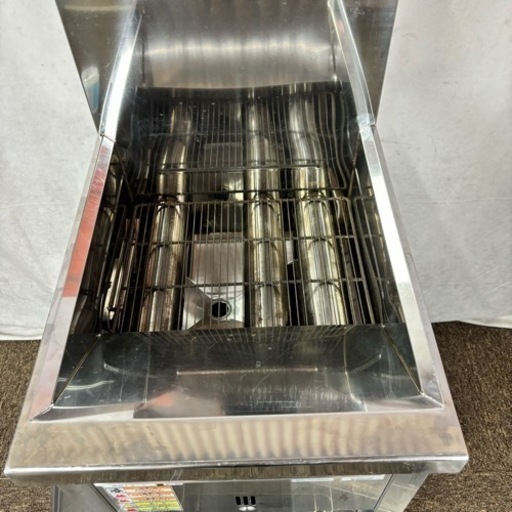 2019年製 フジマック 都市ガス フライヤー FGF18NB 厨房 業務用フライヤー