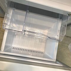 冷蔵庫　ミツビシ　三菱　ノンフロン冷蔵庫　MR-P15EA-KW　146L　