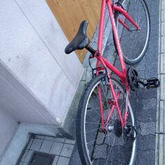 RUNTHROUGH[ランスルー]700c シティクロスバイク 外装6段/レッド