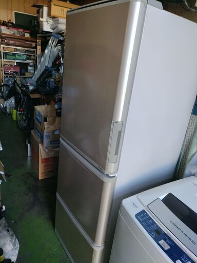 シャープ 3ドア　冷凍冷蔵庫　2015年　350L