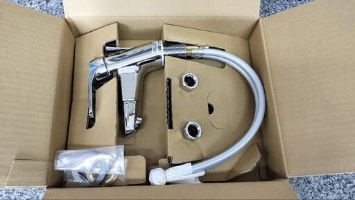 ☆新品☆ 排水金具一体型 台付シングル混合水栓(エコシングル、吐水口  