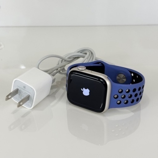 値下げ‼️【極美品‼️】アップルウォッチ シリーズ7 GPS+cellular 45mm 32GB アルミニウム 充電器＆シリコンバンド付き♪