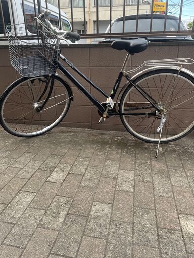 リサイクルショップどりーむ　No1263 自転車　２７インチ　ギア切り替え不可(´;ω;｀)　オートライト付き　乗りやすいフラットハンドル♪