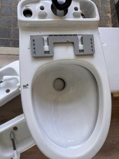 新品便器