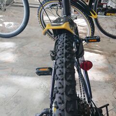 ブリヂストンの子供車　クロスファイヤー２２インチ