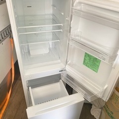 NO 137❗️ 福岡市内配送無料　2019年式 YAMADASELECT(ヤマダセレクト） YRZF15G1 2ドア冷蔵庫 (156L・右開き) ホワイト