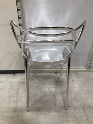取りに来れる方限定！Kartell(カルテル)のマスターズチェアです！