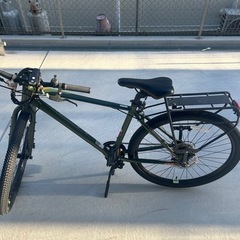 自転車 クロスバイク　カーキ　通勤通学