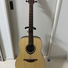 【ネット決済】美品 LAG ギター