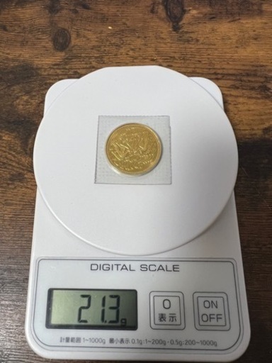 10万記念硬貨　　ブースターパック入り