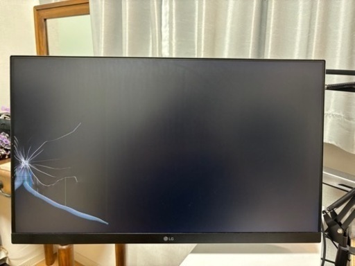 映らないゲーミングモニター　LG