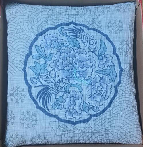 新品座布団５枚セット