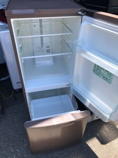 NO 132❗️福岡市内配送無料 パナソニック Panasonic 冷蔵庫(138L 右 