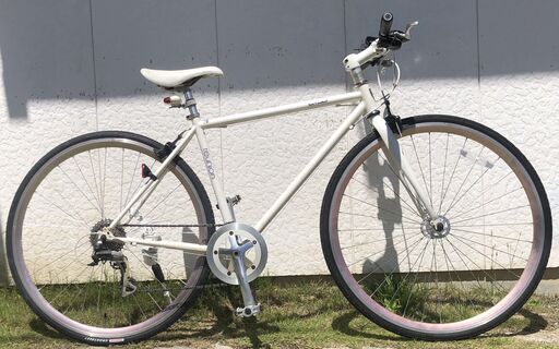 取引中reunion クロスバイク700C 8段変速