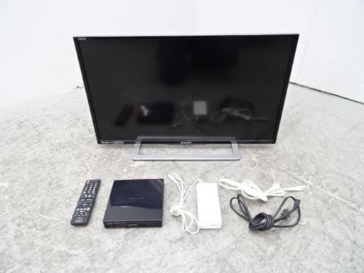 どこでもテレビ✨地域限定・お届け無料！ SHARP シャープ LC-32F3 液晶テレビ 8mくらい離れても大丈夫