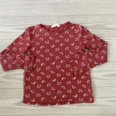 〈H&M〉えんじ花柄長袖カットソーEUR134/140