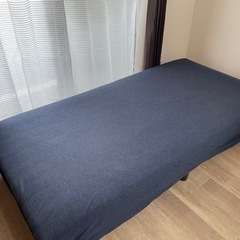 家具 ベッド シングルベッド(カバー付き)