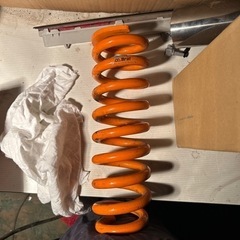 ハイラックス　GUN125 2インチリフトアップキット！