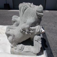 直接引き取り限定 　岡山県　ジモティー特別価格　シーサー　石像　置物　オブジェ　縁起物