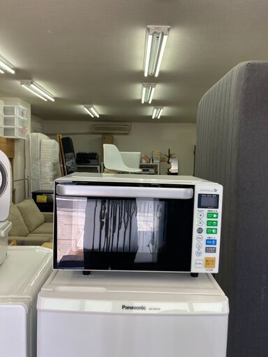 【リサイクルショップ　ピカソ　小松原】HerbRelax ヤマダ電機オリジナル フラットテーブル 18L電子レンジ 2018年製 YMW-S18B1★9792★