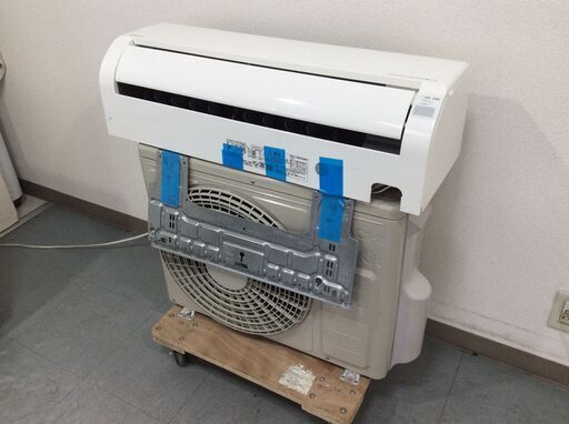 （6/30受渡済）YJT8786『安心30日間保証付』【HITACHI/日立 6畳用エアコン】2022製 RAS-KD22M-W 家電 冷暖房 エアコン 壁掛型