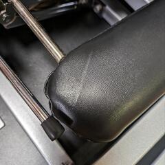 折りたたみチェアー新宿