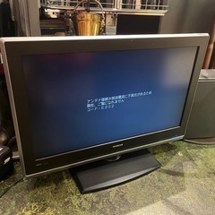 HITACHI32型液晶テレビ　リモコン無し