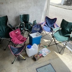 キャンプ用品椅子など