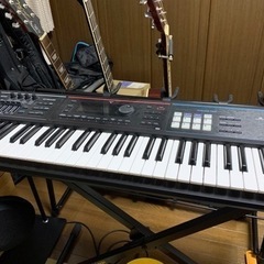 Juno DS 61　楽器 鍵盤楽器、ピアノ