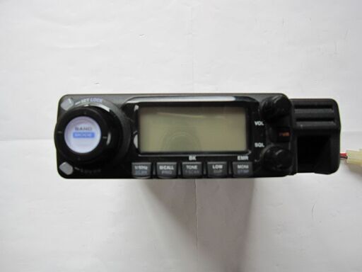 アマチュア無線　ICOM 145/430MHz モービル機