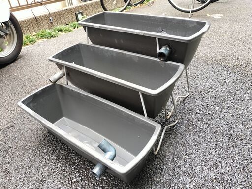 3段！メダカの飼育水槽、容器