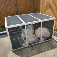 大きい ゴミ溜めカゴ 物置