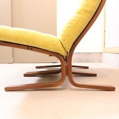 FUJI FURNITURE(冨士ファニチア)のAgio(アージオ) ソファ 2Pソファ。曲木フレームから生み出される柔らかくしなやかな座り心地のセパレート型2人掛けソファー。軽量で持ち運びも楽々♪