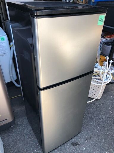 NO130❗️配送無料 アズマ 冷蔵庫 136L 2ドア MR-ST136A シルバー 2019年製 一人暮らし 洗浄・除菌済み