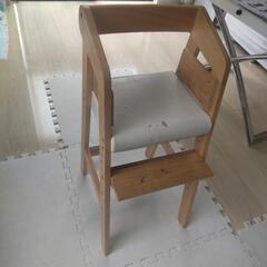 乳幼児用の椅子