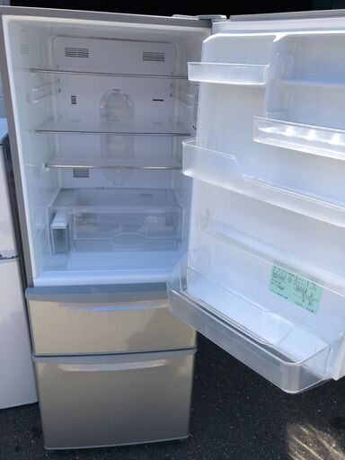 NO 111❗️配送無料 パナソニック Panasonic 冷蔵庫(321L・右開き)3