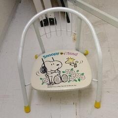 0530-190 【無料】 小関産業　子供用椅子 スヌーピー