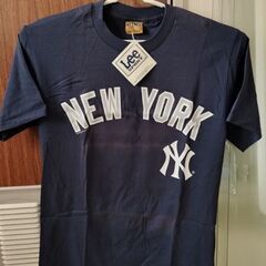 新古品・MLB Tシャツ(米サイズM)