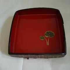 樺細工の四角い菓子鉢