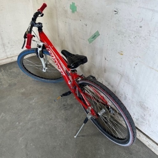 △ 岐阜発/ GIANT/ ジャイアント/ マウンテンバイク/ 3×8段変速/ 700