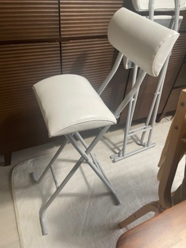 ニトリ 折りたたみカウンターチェア 2脚 ハイチェア 白 ダイニングセット 